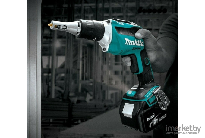 Шуруповерт Makita DFS 452 TJX2