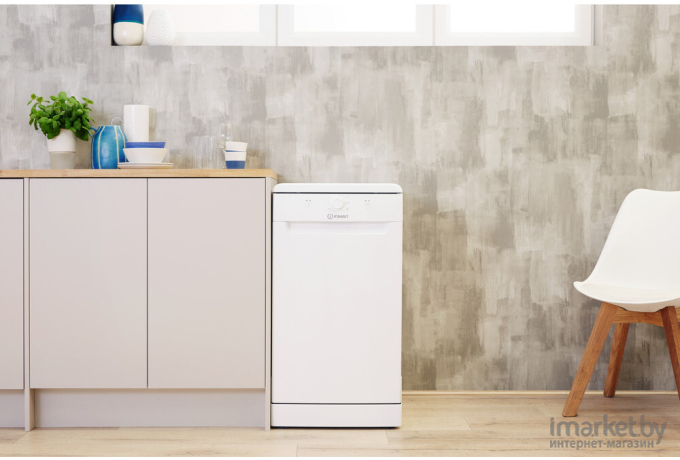 Посудомоечная машина Indesit DSFE 1B10 A