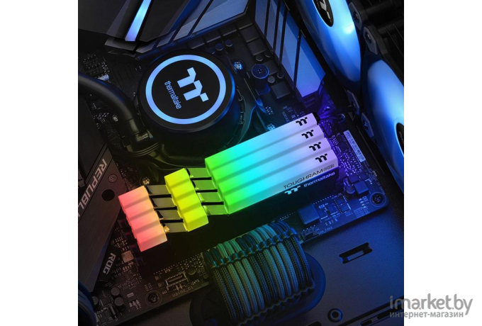 Оперативная память Thermaltake TOUGHRAM RGB DDR4 DIMM 16Gb PC4-25600