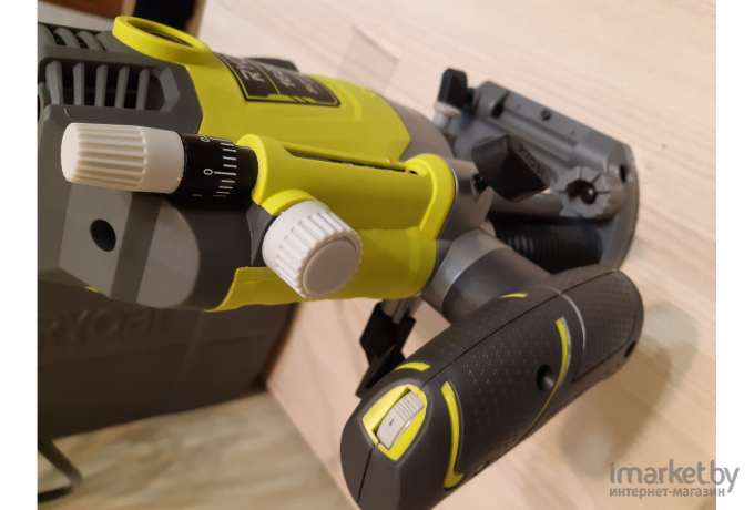 Фрезер RYOBI RRT1600-K