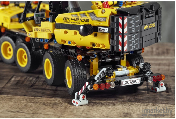 Конструктор LEGO Technic Мобильный кран [42108]