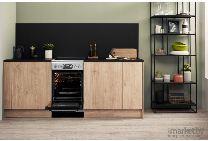 Кухонная плита Hotpoint-Ariston HS5V5CMX/RU