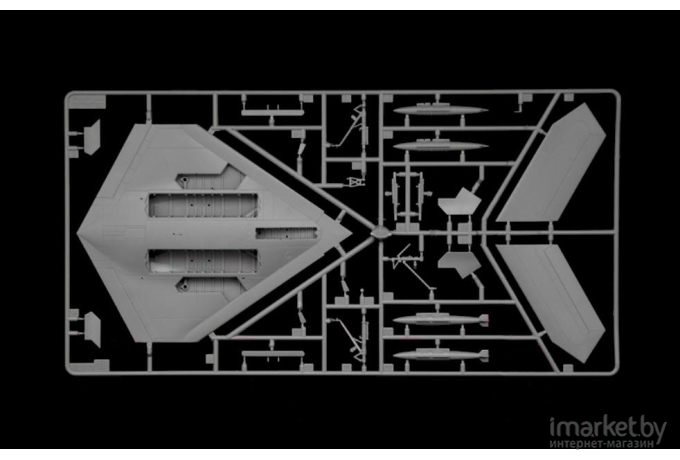 Сборная модель Italeri Боевой беспилотный летательный аппарат X-47B [1421]