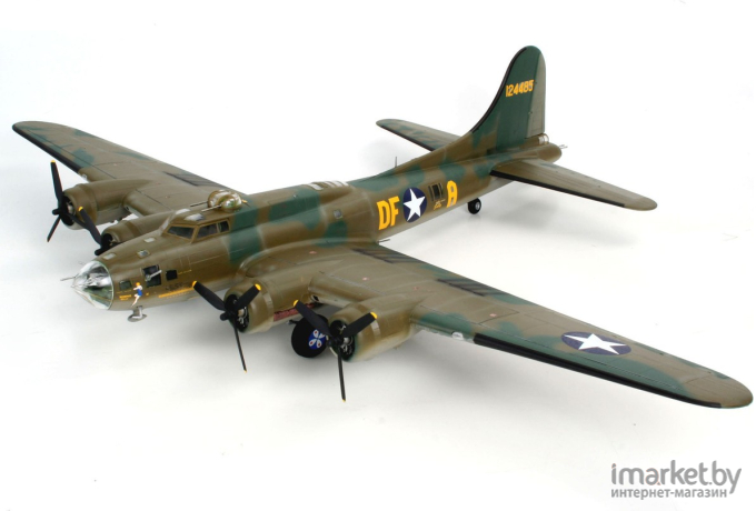 Сборная модель Revell Американский бомбардировщик Boeing-17F Memphis Belle [04297]