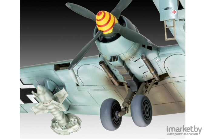 Сборная модель Revell Тяжелый бомбардировщик Heinkel He177 A-5 Greif [03913]