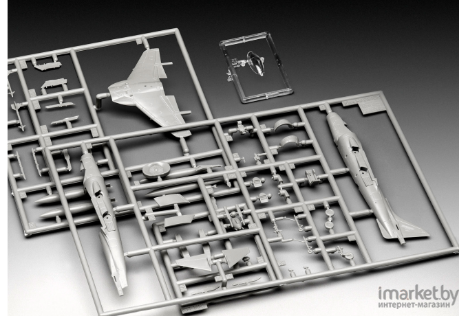 Сборная модель Revell Штурмовик Bae Harrier GR.7 [03887]