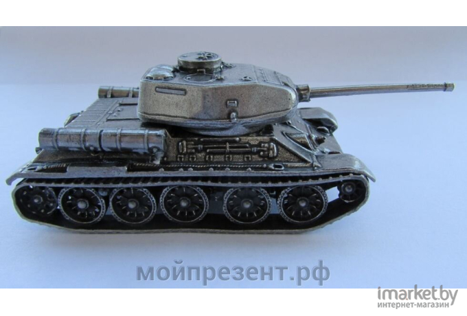 Сборная модель Revell Советский танк Т-34/85 [03302]