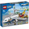 Конструктор LEGO City Пассажирский самолёт (60262)