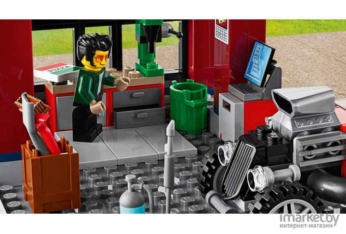 Конструктор LEGO City Тюнинг-мастерская (60258)