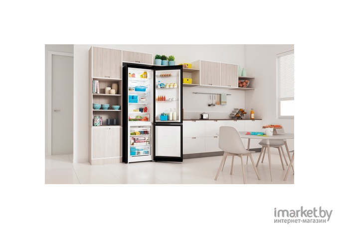 Холодильник Indesit ITS 5200 B