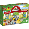 Конструктор LEGO DUPLO Town Конюшня для лошади и пони [10951]