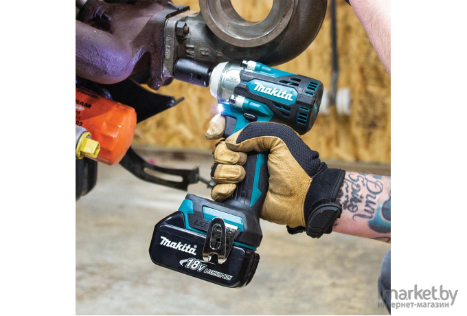 Гайковерт Makita DTW300Z