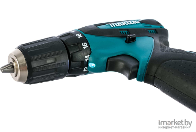 Шуруповерт Makita DF 330 DWE  + Радиоприемник [DF330DWEA1]