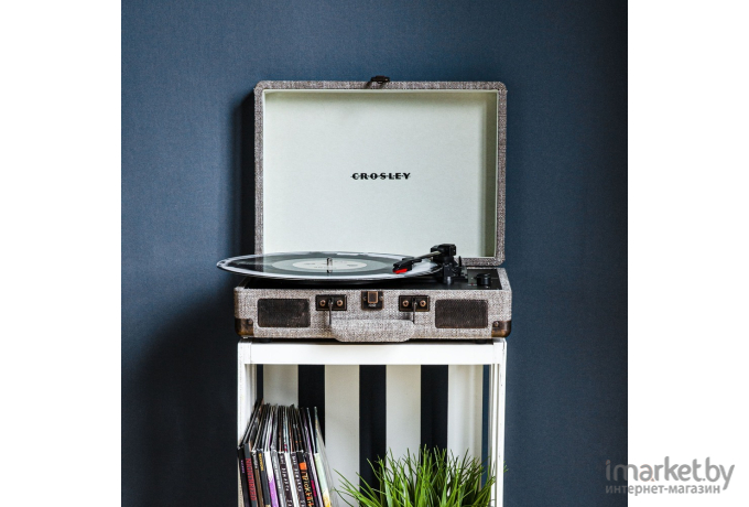 Виниловый проигрыватель Crosley Cruiser Plus Havana [CR8005F-HA4]