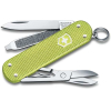 Туристический нож Victorinox перочинный Classic Lime Twist 58мм 7функц. [0.6221.241G]