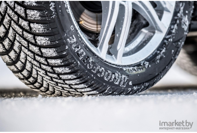 Автомобильные шины Bridgestone Blizzak LM005 235/65R17 108V