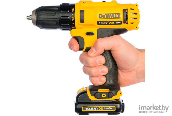 Дрель-шуруповерт DeWalt DCD710C2