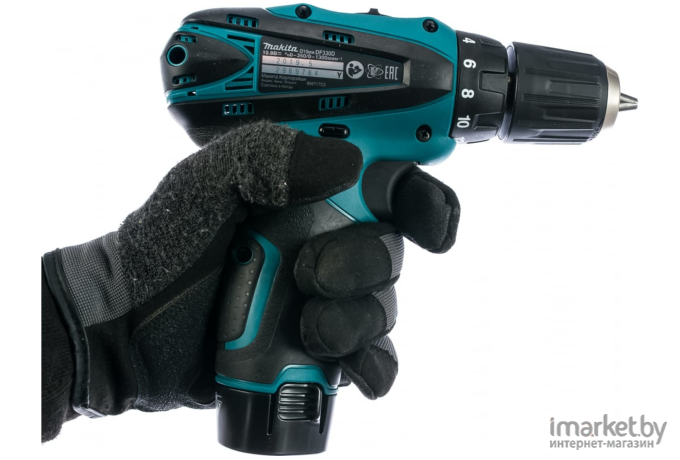 Дрель-шуруповерт Makita DF330DWE