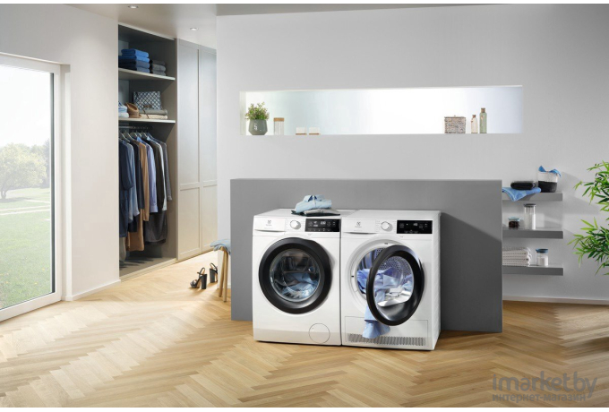 Сушильная машина Electrolux EW9H378S