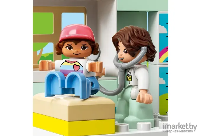 Конструктор Lego Duplo Town Doctor Visit (10968)