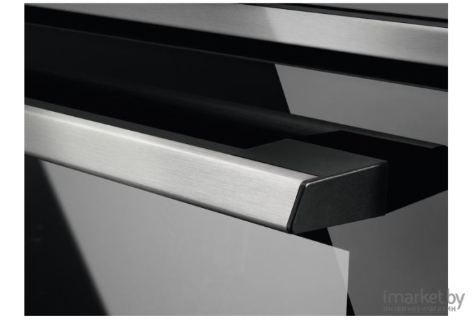 Духовой шкаф Electrolux EOC5E70X черный/нержавеющая сталь