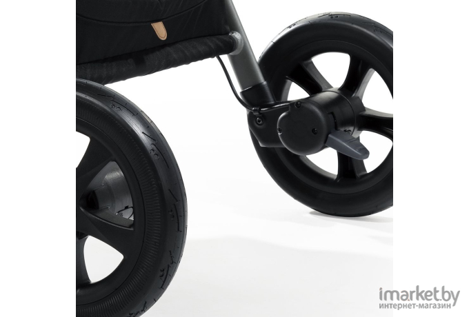 Прогулочная коляска Joie Aeria carbon