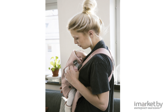 Сумка-кенгуру BabyBjorn Mini Cotton 0210.14 пудрово-розовый