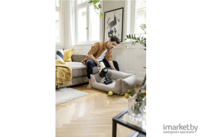 Пылесос сухой уборки Karcher VC 4 Cordless myHome Pet (1.198-633.0)