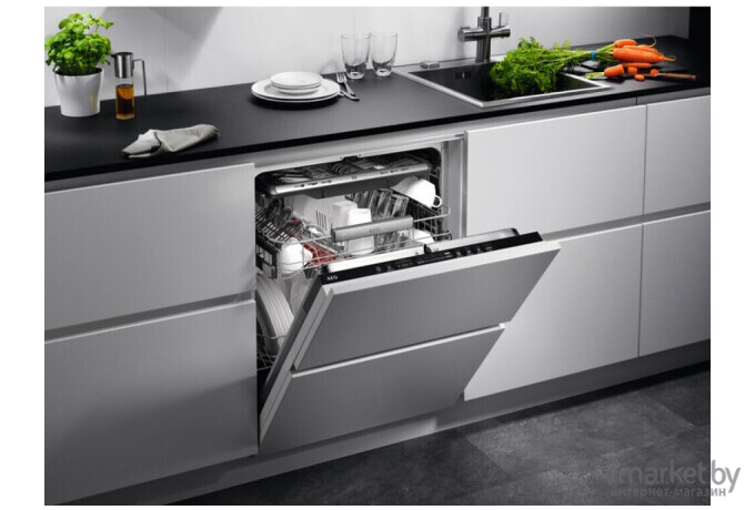 Посудомоечная машина AEG FSK73767P