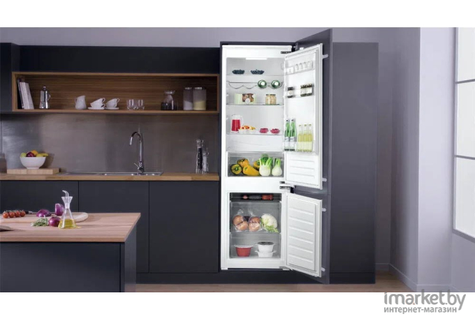 Холодильник Hotpoint-Ariston BCB 7525 AA (RU)