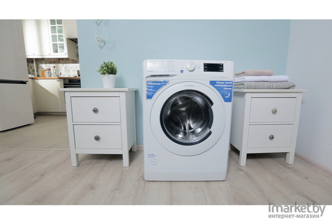 Стиральная машина Indesit BWE 81282 L B