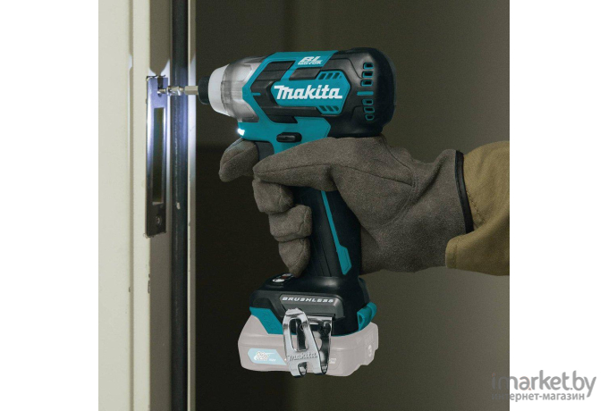 Ударный винтоверт Makita TD111DWAE