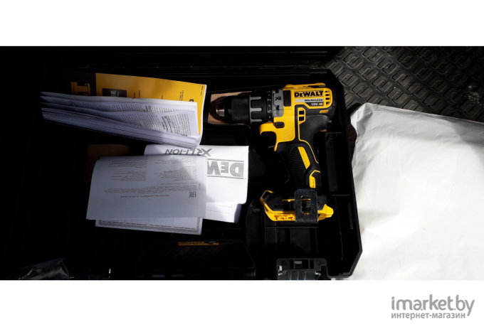 Дрель-шуруповерт DeWalt DCD791P2