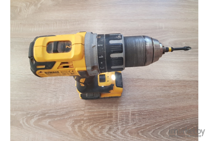 Дрель-шуруповерт DeWalt DCD791P2