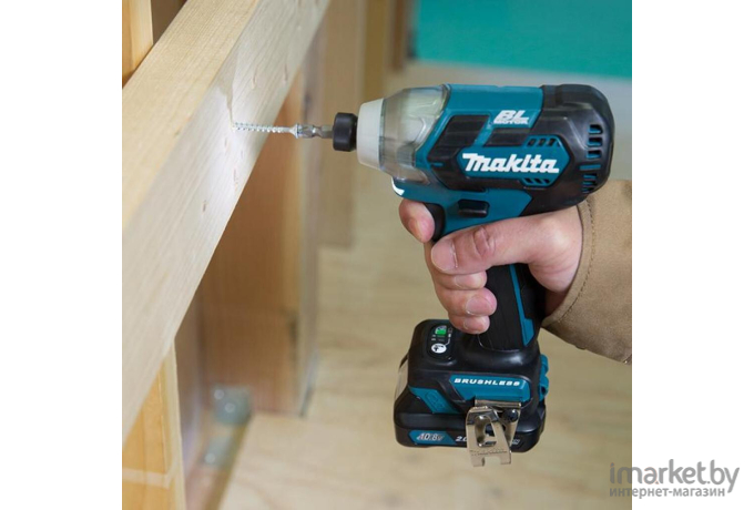 Ударный винтоверт Makita TD111DZ