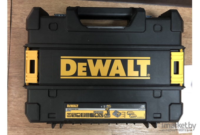 Дрель-шуруповерт DeWalt DCD796D2