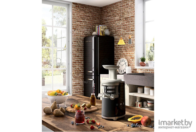 Соковыжималка Smeg SJF01BLEU