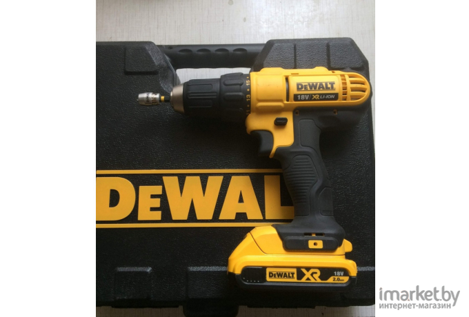 Дрель-шуруповерт DeWalt DCD771D2